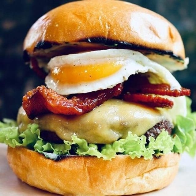 Farm House Burger.